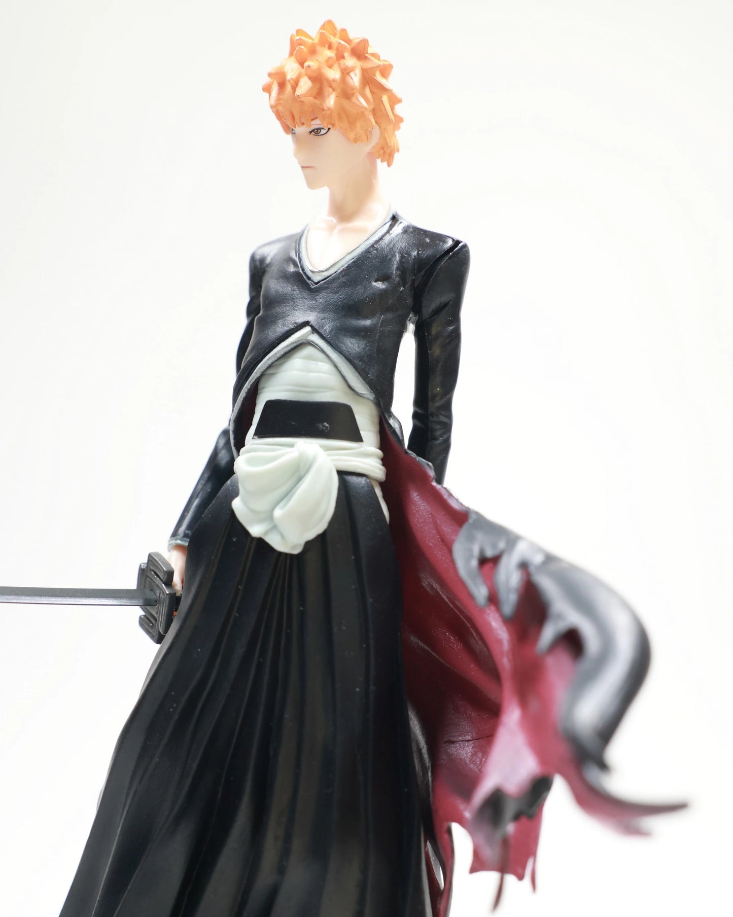 Ichigo with sword - Bleach